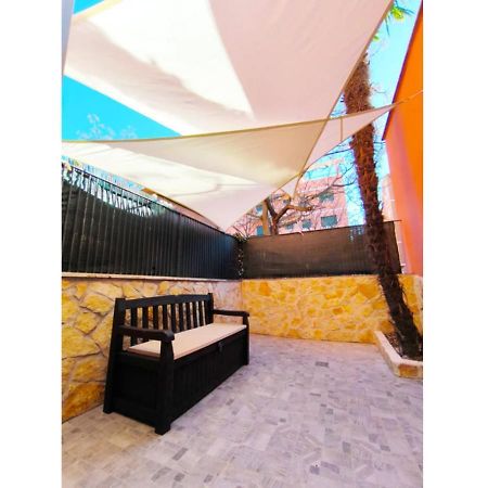 Apartmán La Palmetta - Vicino Metro A Řím Exteriér fotografie