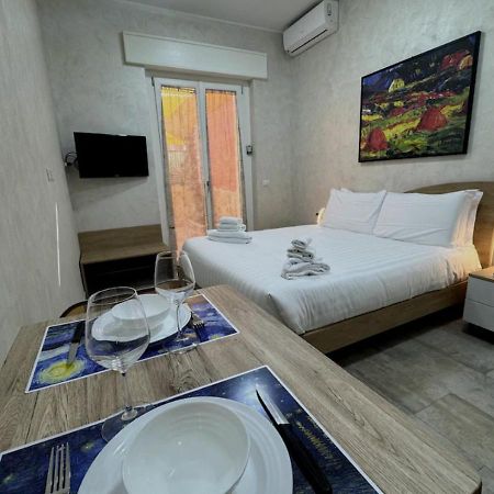 Apartmán La Palmetta - Vicino Metro A Řím Exteriér fotografie